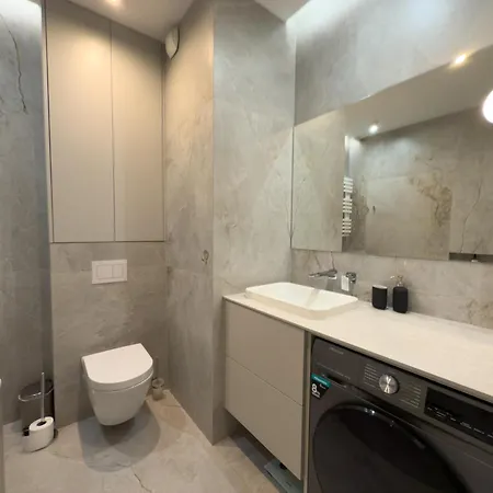 Urban Premium Sokolska 30a Towers No 28, Free Garage, Gym & Sauna, Self Check-in *