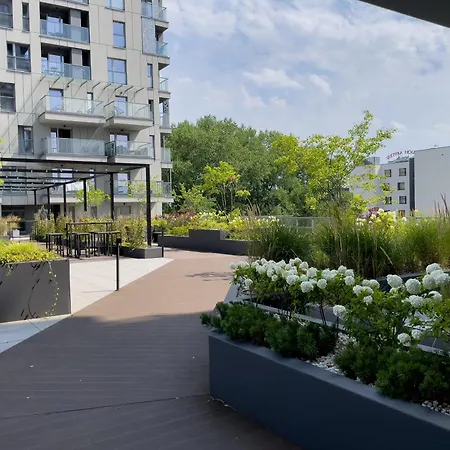 Апартаменты Urban Premium Sokolska 30a Towers No 28, Free Garage, Gym & Sauna, Self Check-in