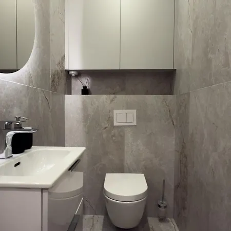 Urban Premium Sokolska 30a Towers No 28, Free Garage, Gym & Sauna, Self Check-in *