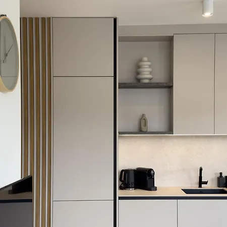 Апартаменты Urban Premium Sokolska 30a Towers No 28, Free Garage, Gym & Sauna, Self Check-in Катовице