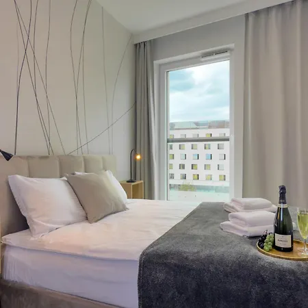 Urban Premium Sokolska 30a Towers No 28, Free Garage, Gym & Sauna, Self Check-in Апартаменты