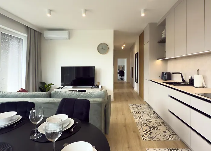 Urban Premium Sokolska 30a Towers No 28, Free Garage, Gym & Sauna, Self Check-in Apartamento Katowice