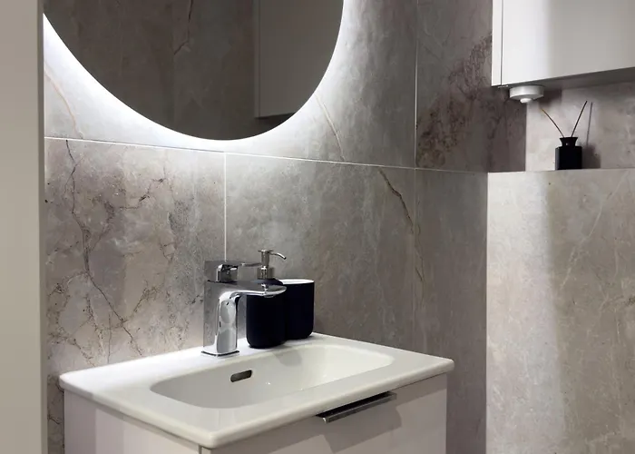 Urban Premium Sokolska 30a Towers No 28, Free Garage, Gym & Sauna, Self Check-in Apartamento