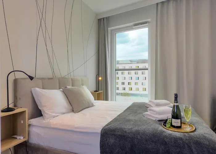 Urban Premium Sokolska 30a Towers No 28, Free Garage, Gym & Sauna, Self Check-in Appartement